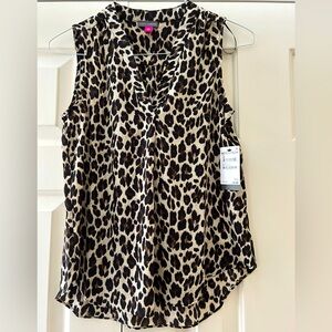 NWT Vince Camuto sleeveless leopard print blouse Sz XS